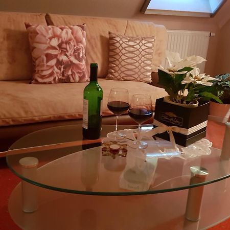 Hotel Isabell Gyor Luaran gambar
